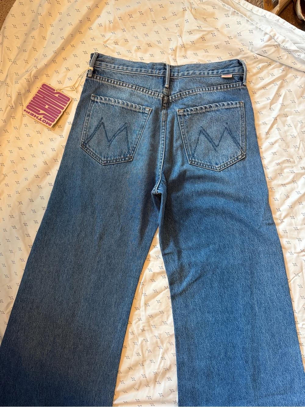 Mother - The Lemon Twist Sneak Jean.  Color - rolling in the dough - Picture 2 of 7